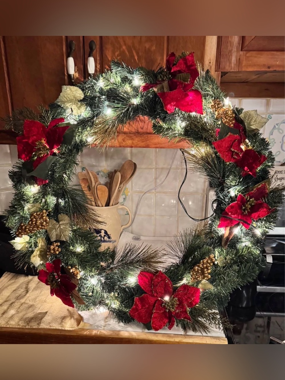 Festive Red Poinsettia LED Holiday Wreath - Home Holiday